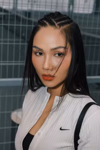 hhen-nie-1.jpg