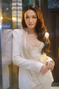 thuy-tien-3.jpg
