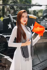 le-hoang-phuong-5.jpg