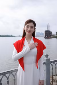 luong-thuy-linh-1.jpg