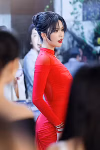 ngoc-trinh-10.jpg