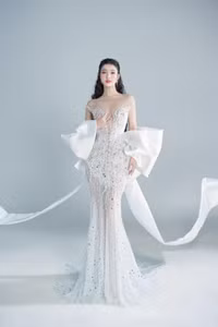 a-hau-phuong-nhi-6.jpg