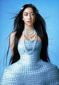 luong-thuy-linh-2.jpg