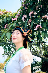 luong-thuy-linh-4.jpg