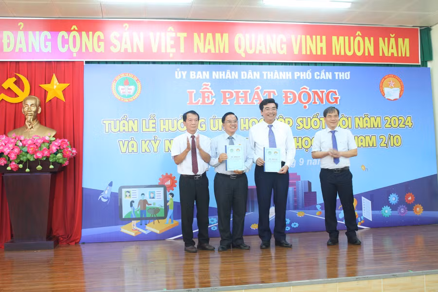 can tho tuan le khuyen hoc 9.JPG