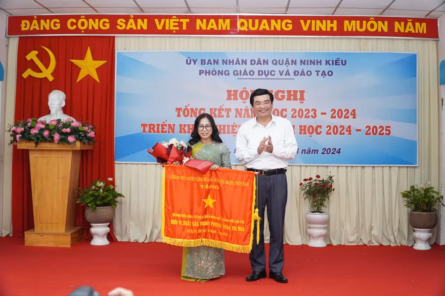 can tho huan chuong lao dong 2.jpg