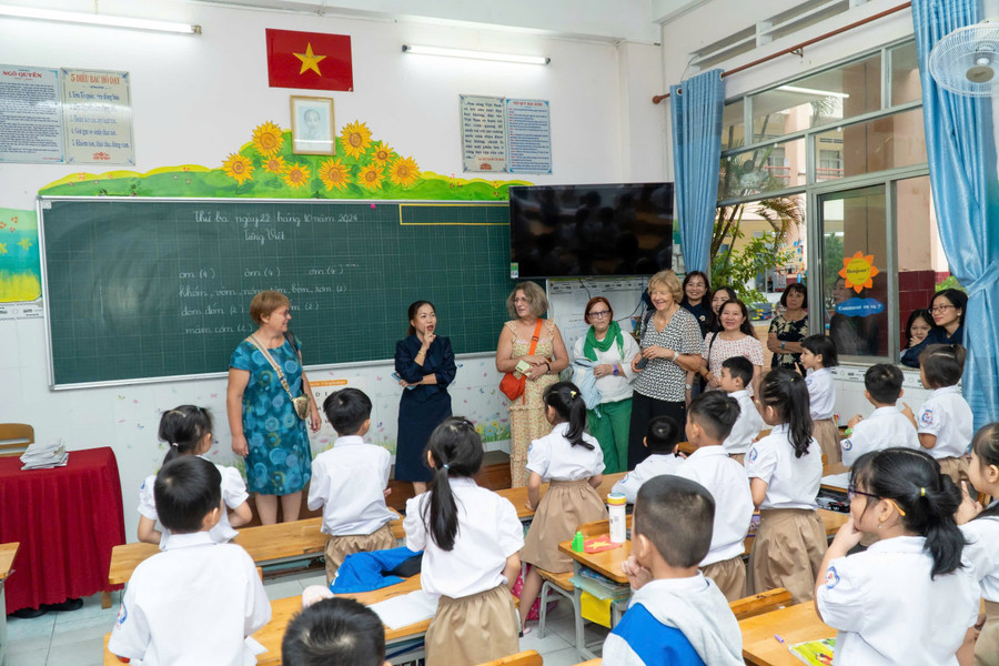 Hiệp hội Lớn lên và Trưởng thành (G&D/Pháp) thăm, giao lưu tại Trường TH Ngô Quyền, quận Ninh Kiều, TP Cần Thơ. tp-can-tho-tang-cuong-tieng-phap-4.jpg