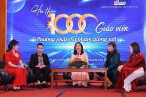 Các chuyên gia, nhà giáo, nhà quản lý trao đổi tại Hội thảo.