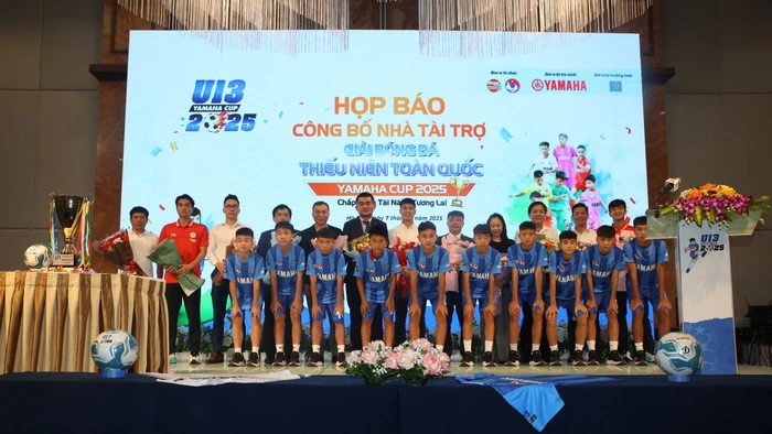 Giải đấu năm nay có 45 đội bóng tham gia tranh tài.