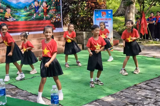 Trở lại bục giảng sau nhiều năm làm quản lý