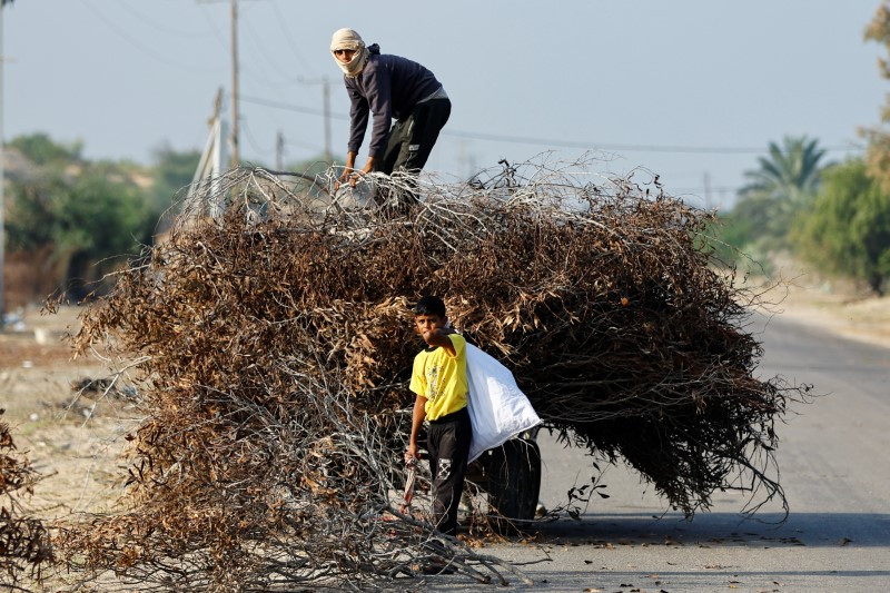 Hình ảnh Gaza tiếp tục hứng mưa bom đạn trong 24h qua