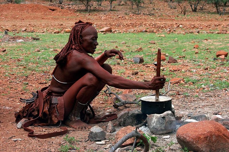 Chùm ảnh những đứa con của cát trong bộ lạc Himba