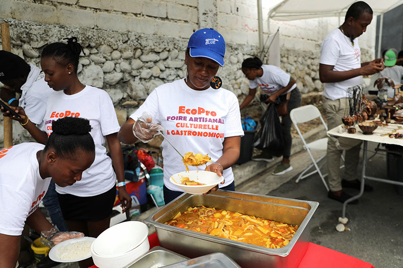 Chùm ảnh sự hỗn loạn ở Haiti 