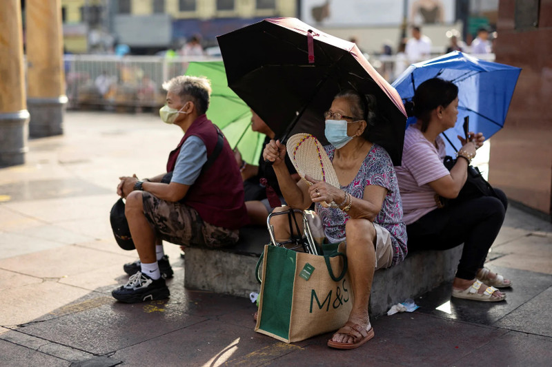 Chùm ảnh nóng như thiêu ở Philippines, nhiều trường học dạy trực tuyến