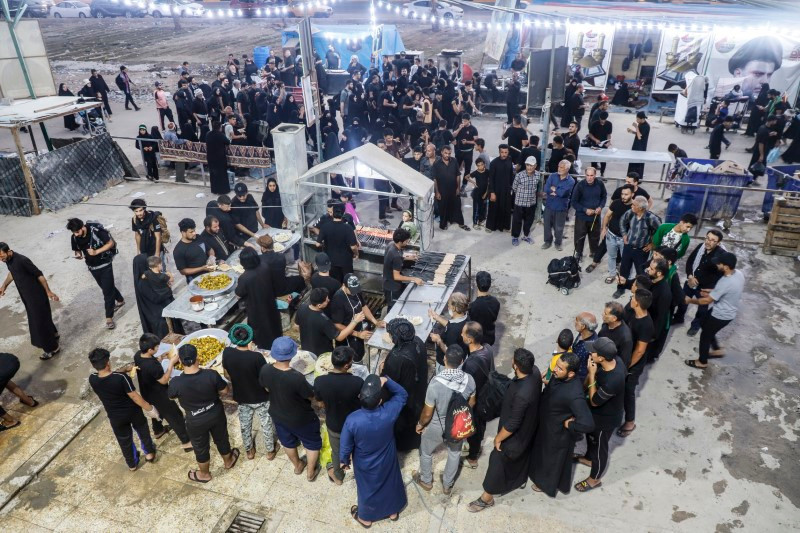 Chùm ảnh biển người tham dự cuộc hành hương Arbaeen 