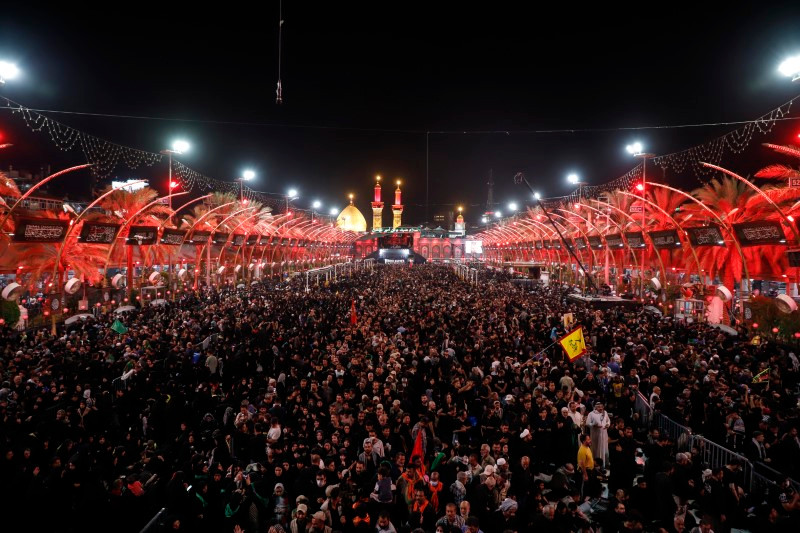 Chùm ảnh biển người tham dự cuộc hành hương Arbaeen 