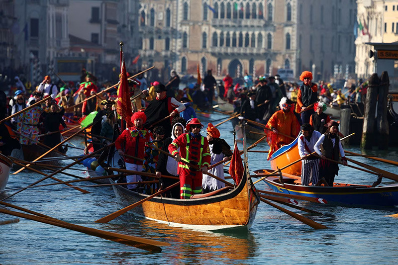 Chùm ảnh lễ hội hóa trang Venice thu hút hàng nghìn du khách khắp thế giới