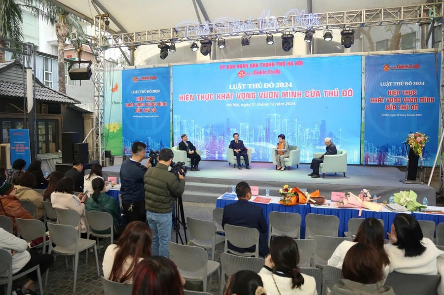 Talkshow ''Luật Thủ đô 2024. Hiện thực khát vọng vươn mình của Thủ đô'' do Báo Kinh tế và Đô thị tổ chức tháng 12/2024. Talkshow ''Luật Thủ đô 2024. Hiện thực khát vọng vươn mình của Thủ đô'' do Báo Kinh tế và Đô thị tổ chức tháng 12/2024.