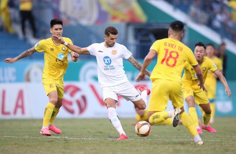 Giải bóng đá vô địch các CLB Đông Nam Á 2024/25 có nhiều điểm mới khiến người hâm mộ tỏ ra vô cùng hào hứng.