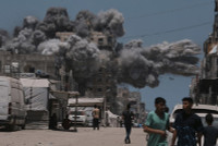 chum-anh-khoanh-khac-mot-cuoc-khong-kich-vao-thanh-pho-gaza-05.jpg