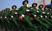 hinh-anh-viet-nam-ky-niem-50-nam-ngay-thong-nhat-tren-bao-quoc-te-12.jpg