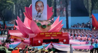 hinh-anh-viet-nam-ky-niem-50-nam-ngay-thong-nhat-tren-bao-quoc-te-10.jpg