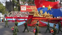 hinh-anh-viet-nam-ky-niem-50-nam-ngay-thong-nhat-tren-bao-quoc-te-11.jpg