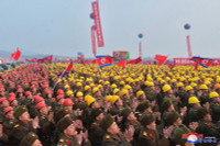 ong-kim-jong-un-khoi-cong-du-an-can-ho-hwasong-019.jpg