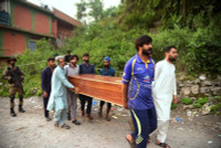 chum-anh-dap-tra-quan-su-giua-an-do-va-pakistan-070505-02.jpg