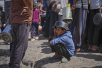 chum-anh-lhq-canh-bao-ke-hoach-phan-phoi-vien-tro-gaza-0505-014.jpg