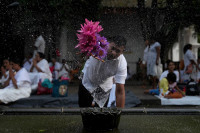 chum-anh-dai-le-phat-dan-vesak-0505-011.jpg