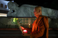chum-anh-dai-le-phat-dan-vesak-0505-04.jpg