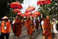 chum-anh-dai-le-phat-dan-vesak-0505-018.jpg