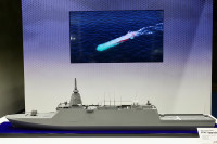 chum-anh-trien-lam-an-ninh-quoc-phong-nhat-ban-dsei-05.jpg