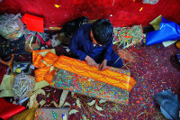 chum-anh-trang-tri-xe-tai-thanh-kiet-tac-di-dong-o-pakistan-014.jpg