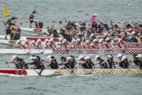 chum-anh-le-hoi-dua-thuyen-rong-o-hong-kong-0505-08.jpg