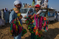 chum-anh-dua-bo-toc-do-cao-o-pakistan-05.jpg