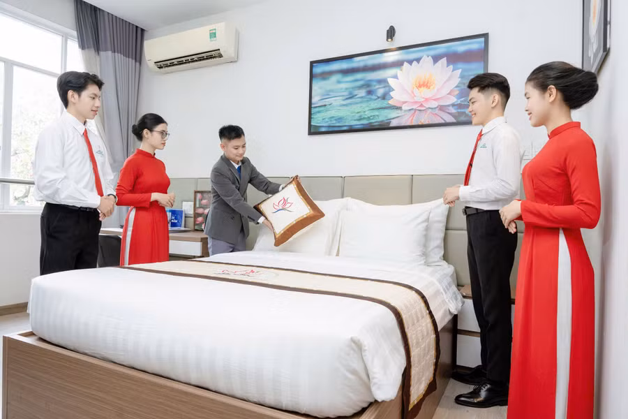 Sinh viên Trường Đại học Nguyễn Tất Thành trong giờ thực hành. Ảnh: NTCC.