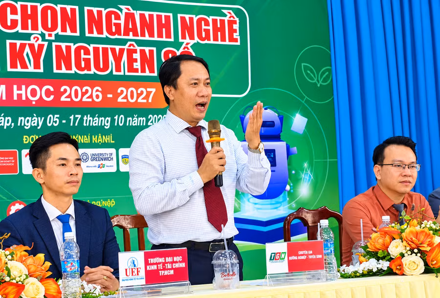 huong-nghiep-dong-nai.png