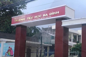 Trường Tiểu học Ba Đình, thị xã Bỉm Sơn (Thanh Hóa) - nơi xảy ra sự việc. Ảnh: HĐ