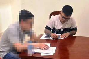 Nguyễn Tiến Đạt khai nhận tại cơ quan Công an. (Ảnh: Công an Thanh Hóa cung cấp)