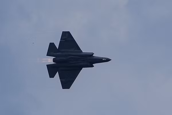 Mỹ phát động đợt tấn công thứ ba nhằm vào Iran vào ngày 11/7/2026.