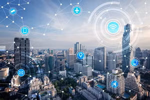 Người dân sử dụng ứng dụng eTax Mobile trên điện thoại thông minh để thực hiện các thủ tục thuế trong đời sống hằng ngày.