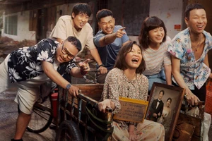 Với một tác phẩm mang yếu tố liên kết Việt - Hàn, phim 'Mang mẹ đi bỏ' được thể hiện một cách phù hợp với nét văn hóa Việt Nam. Ảnh: Đoàn phim cung cấp.