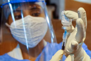 Người dân Ấn Độ lo ngại chất lượng đào tạo y khoa bị suy giảm do bê bối giáo dục.