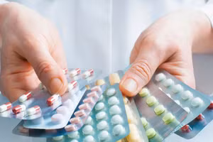 Thuốc giả ảnh hưởng nghiêm trọng đến sức khỏe và thời gian, kết quả điều trị của người bệnh. Ảnh minh họa: ITN