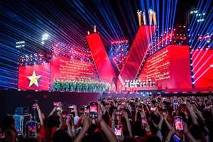 Các chương trình nghệ thuật, concert quốc gia… nhờ công nghệ số lan tỏa khắp thế giới.