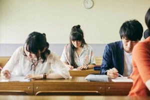 Sinh viên Nhật Bản trúng tuyển nhưng không nhập học vẫn mất phí.