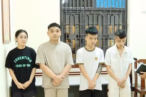 Nhóm sử dụng công nghệ cao lừa đảo chiếm đoạt tài sản tại tỉnh Ninh Bình.