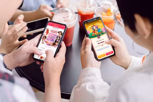 Lì xì online đang trở thành xu hướng ngày càng phổ biến dịp Tết. Ảnh minh họa: INT.